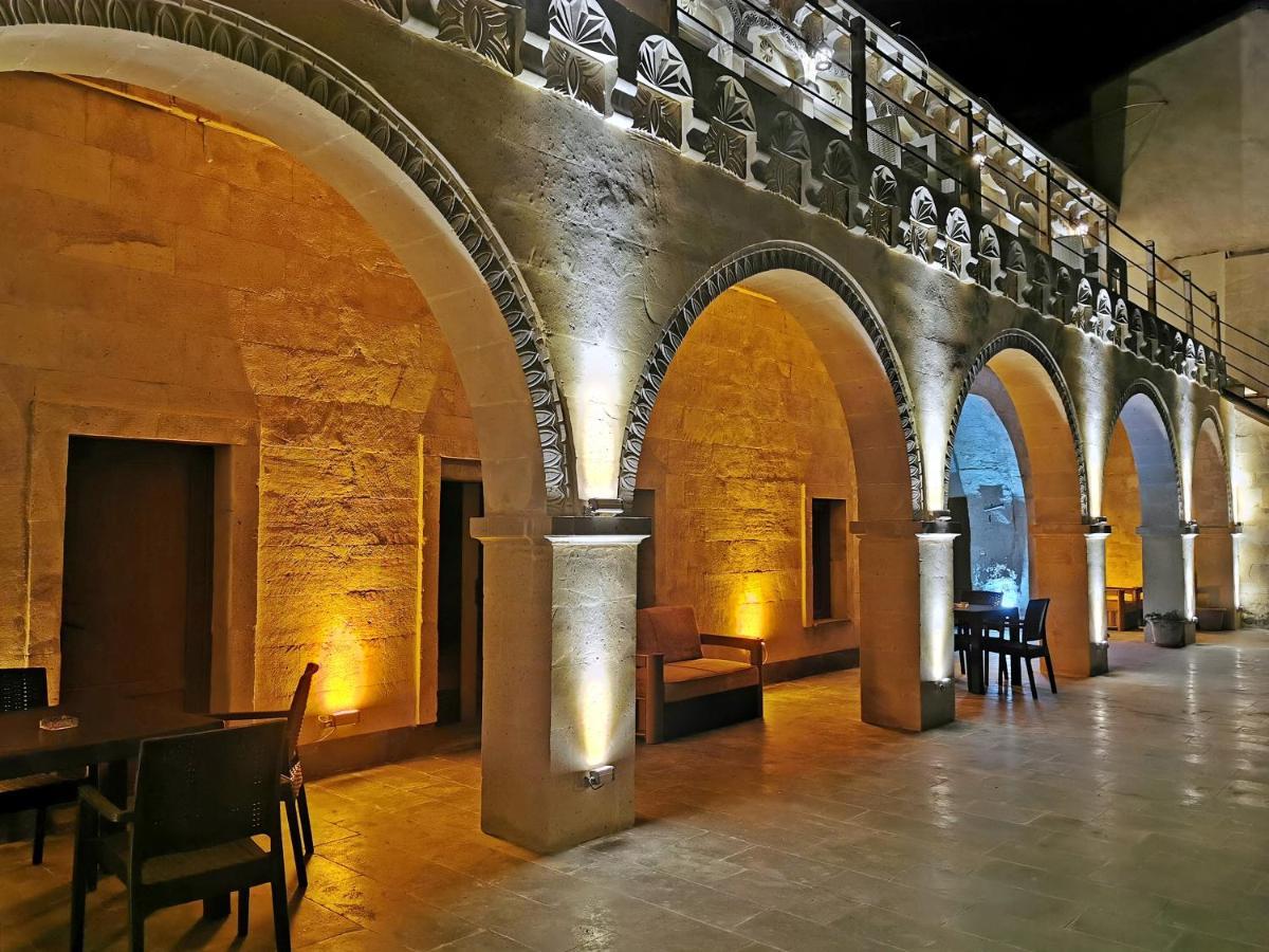 Falcon Cave Suites Göreme Exterior foto